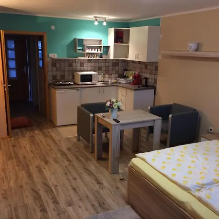 Spengler Apartman 2 * Harkan